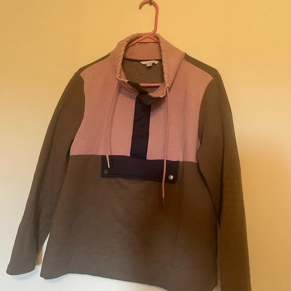 L.L. Bean Women's Signature Organic Sweatshirt Anorak in Colorblock - Picture 3 of 3